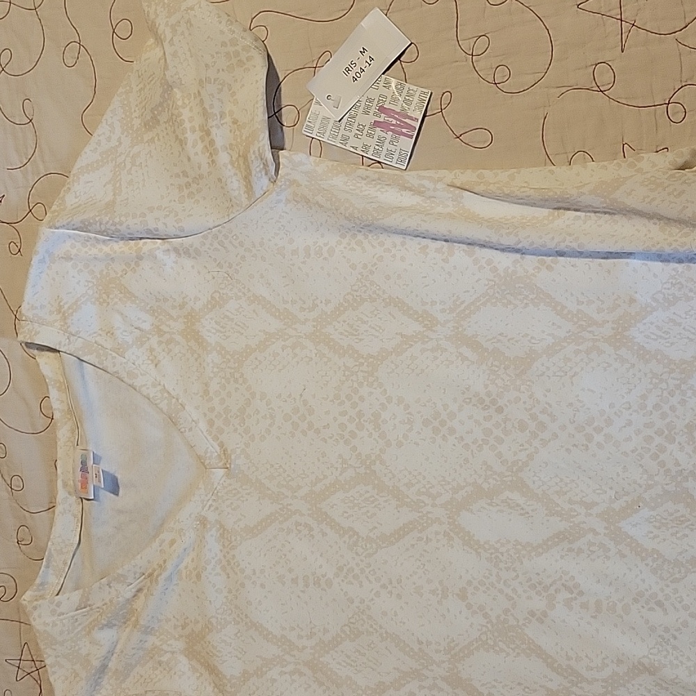 Lularoe Iris
